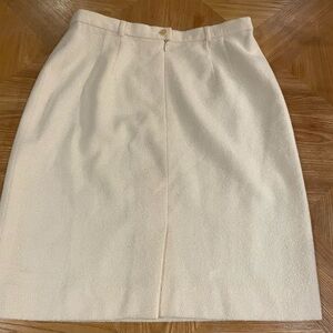 Escada white skirt